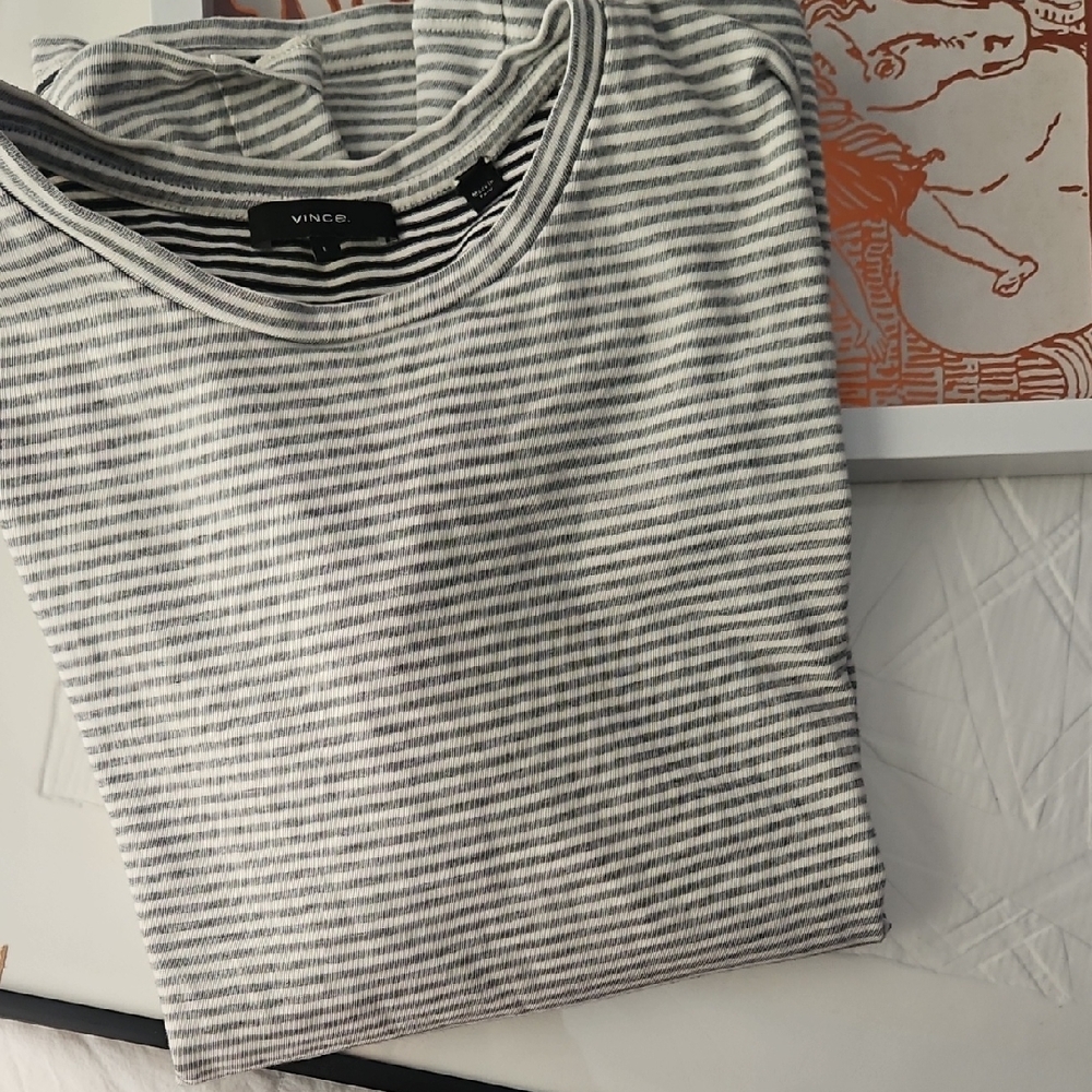 VINCE Striped Tee
